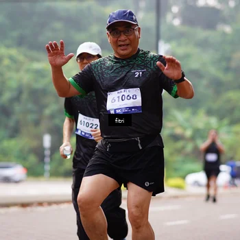 Runner Photo 8180241