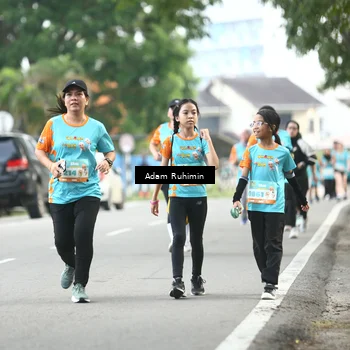 Runner Photo 8180244