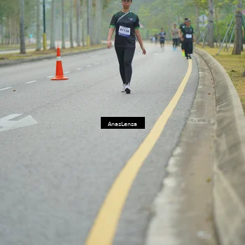 Runner Photo 8180273