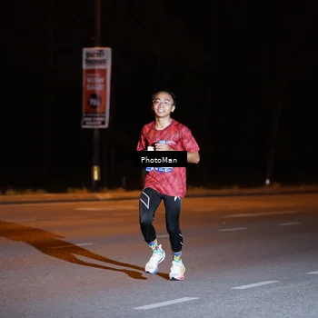 Runner Photo 8180290