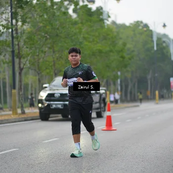 Runner Photo 8180298