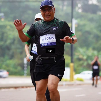 Runner Photo 8180302