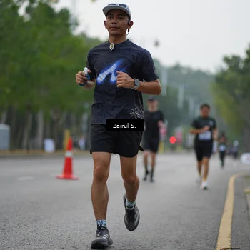 Runner Photo 8180326