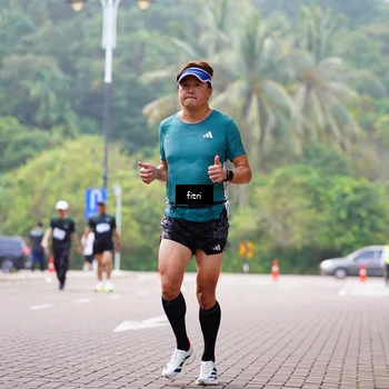 Runner Photo 8180359