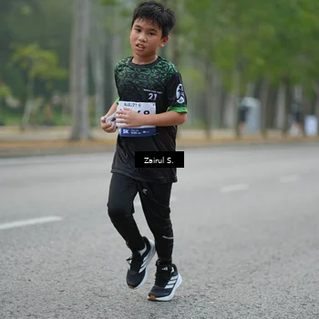 Runner Photo 8180379