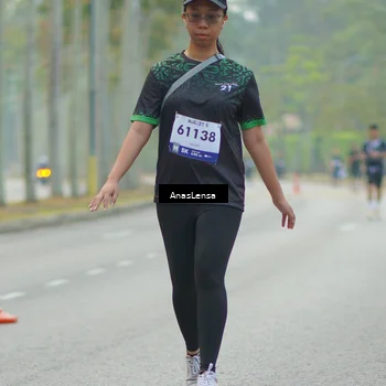 Runner Photo 8180420