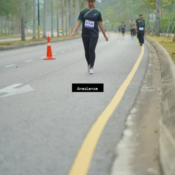 Runner Photo 8180426