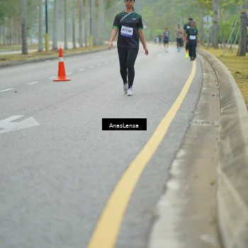 Runner Photo 8180428