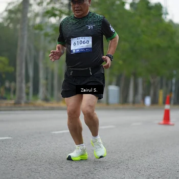 Runner Photo 8180447