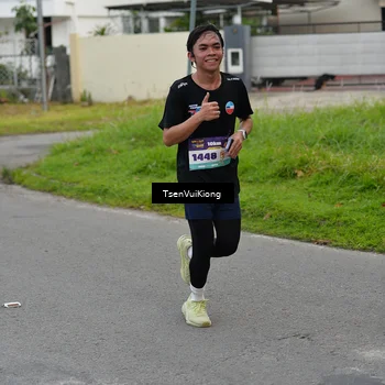 Runner Photo 8180454
