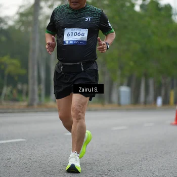 Runner Photo 8180467