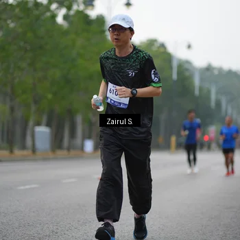 Runner Photo 8180468
