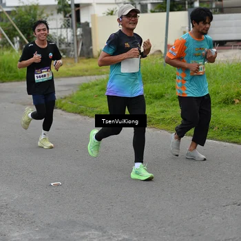 Runner Photo 8180495