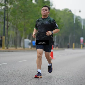 Runner Photo 8180541