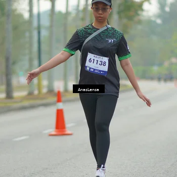 Runner Photo 8180592