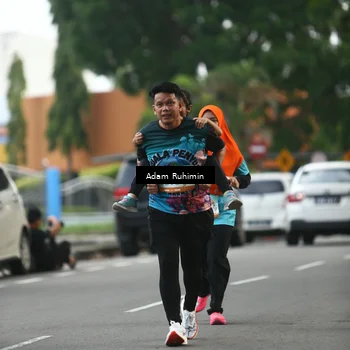 Runner Photo 8180594