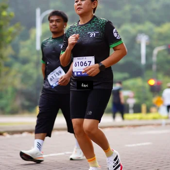 Runner Photo 8180597