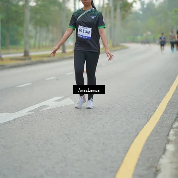 Runner Photo 8180602