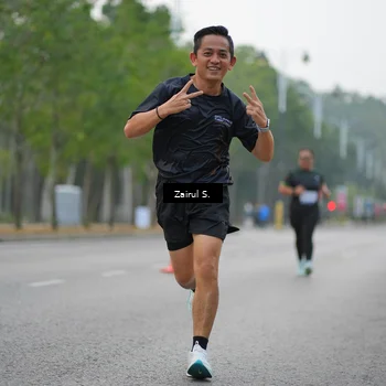 Runner Photo 8180608