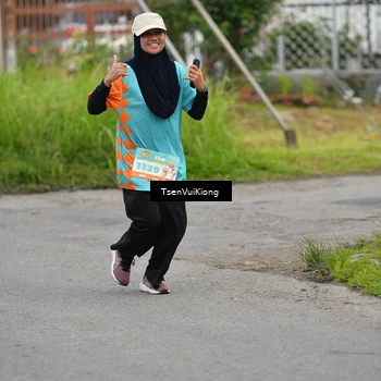 Runner Photo 8180624