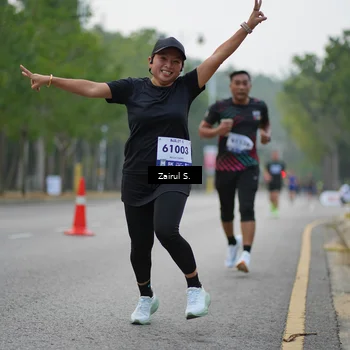 Runner Photo 8180694