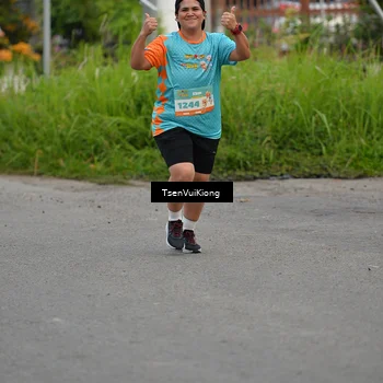 Runner Photo 8180699