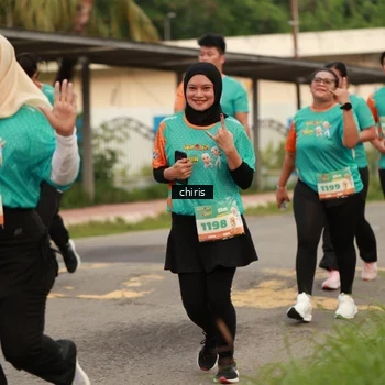 Runner Photo 8180749