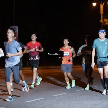 Runner Photo 8180754