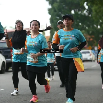 Runner Photo 8180759