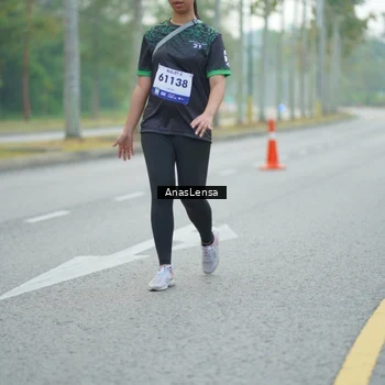 Runner Photo 8180763