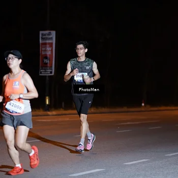 Runner Photo 8180769