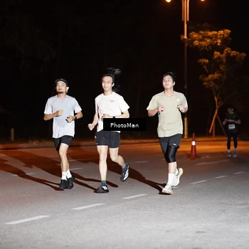 Runner Photo 8180778