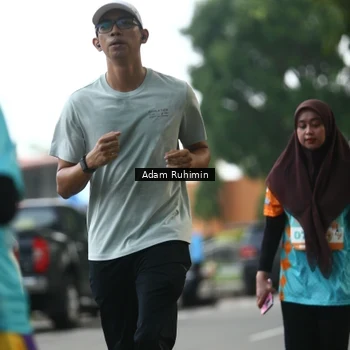 Runner Photo 8180783