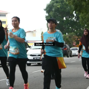 Runner Photo 8180799