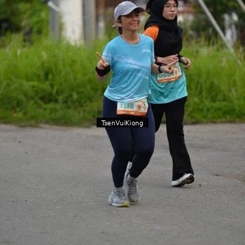 Runner Photo 8180810