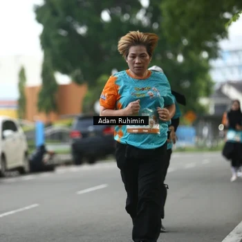 Runner Photo 8180840