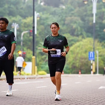 Runner Photo 8180846
