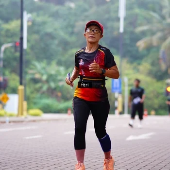 Runner Photo 8180877