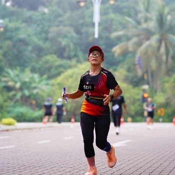 Runner Photo 8180883