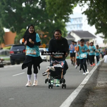 Runner Photo 8180899