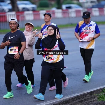Runner Photo 8180902