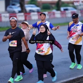 Runner Photo 8180904