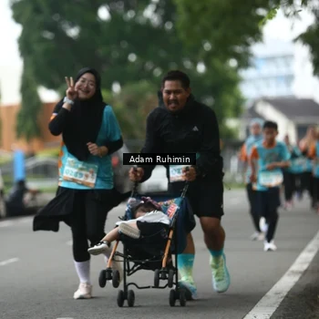 Runner Photo 8180907