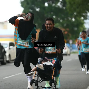 Runner Photo 8180930