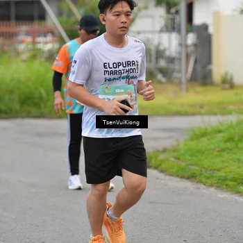 Runner Photo 8181029