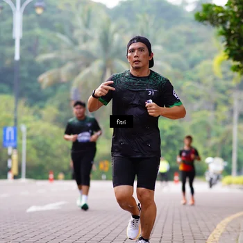 Runner Photo 8181075