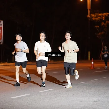 Runner Photo 8181098