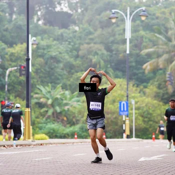 Runner Photo 8181168