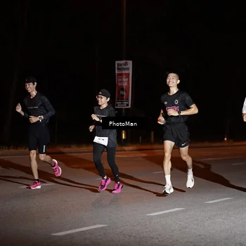 Runner Photo 8181357