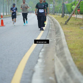 Runner Photo 8181385